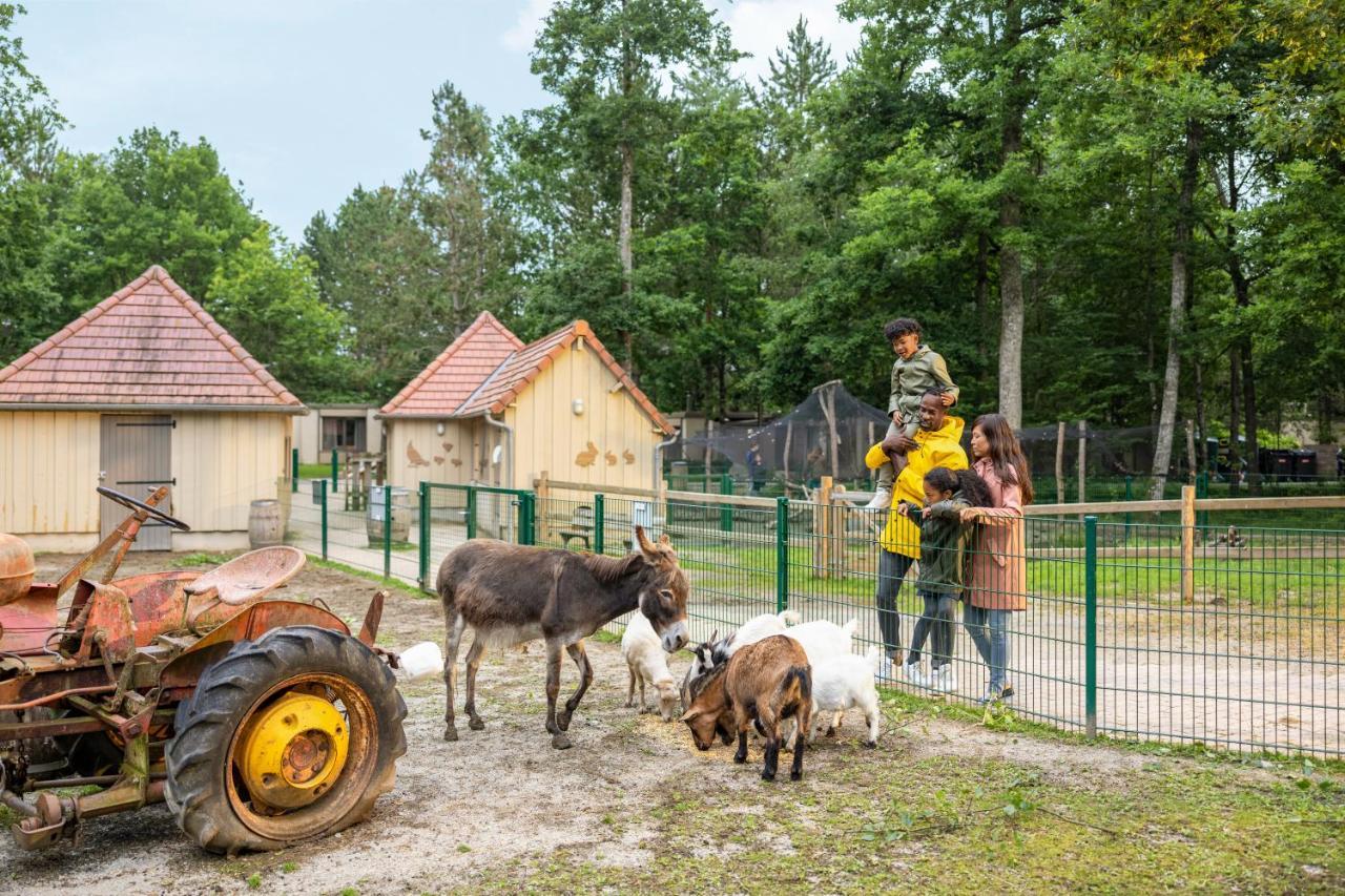 Center Parcs Les Bois Francs Otel Verneuil d'Avre et d'Iton Dış mekan fotoğraf